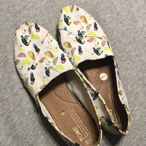 Bird themed Toms